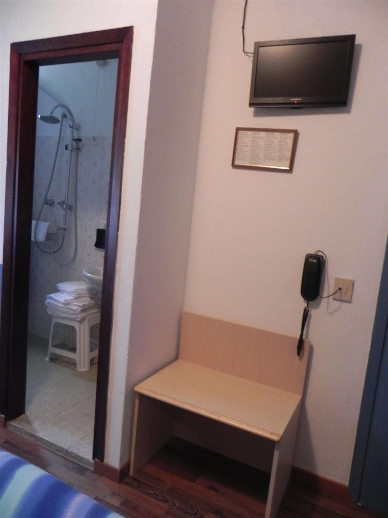 Hotel Antonella 카오를레 외부 사진